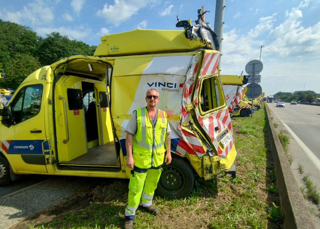 AI and a Piercing Alarm to Protect Highway Patrol Workers AI and a Piercing Alarm to Protect Highway Patrol Workers